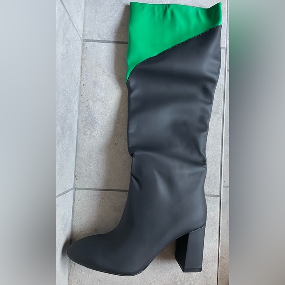 CLEARENCE - Picture 3 of 8